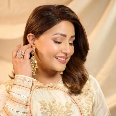 HinaKhan Fan's Pages profile