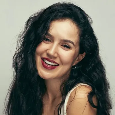 Hind Benjbara profile
