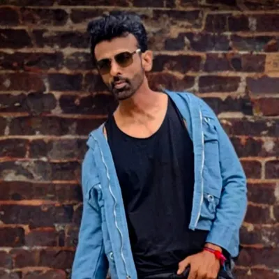 Hiren SoNi profile