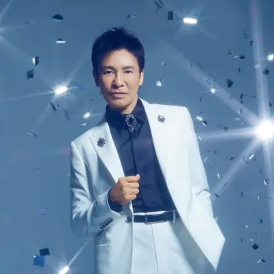 Hiromi Go profile