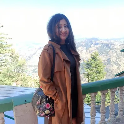 Dr. Hiteshi Tandon profile