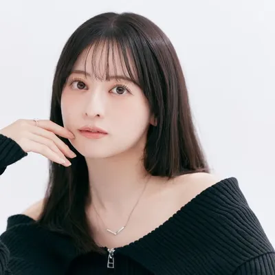 末吉 瞳 hitomi sueyoshi profile
