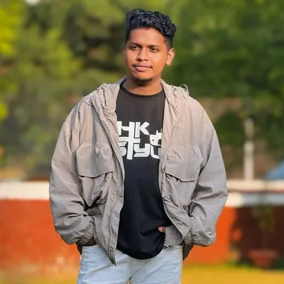 Hiral Kamble profile