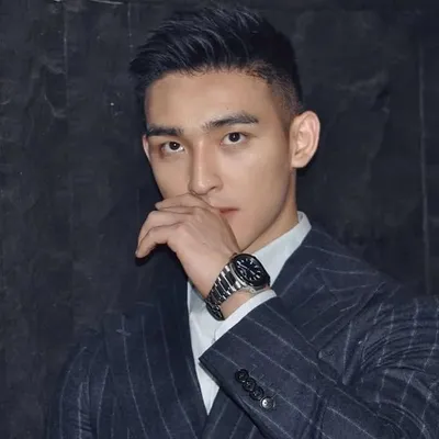 Hojun Jung profile