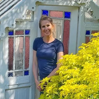 Holiday House • Coastal Garden in Brighton profile