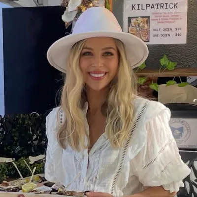 Holly Mason-Bowden profile