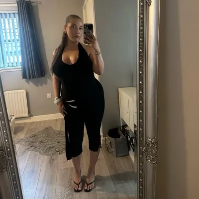 holly profile