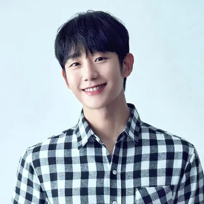 정해인 profile