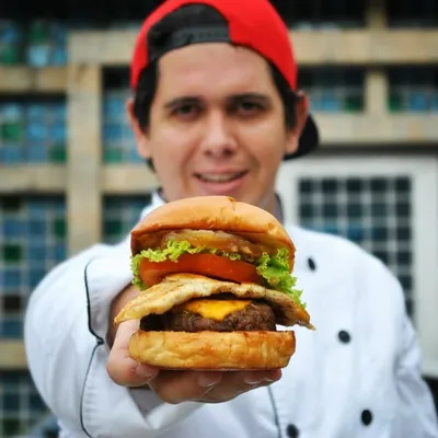 Hombre De Cocina | Asesor gastronomico profile
