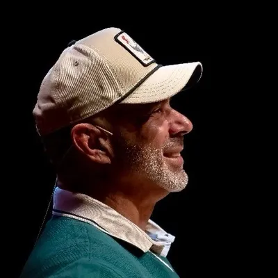 Paul Montiel profile