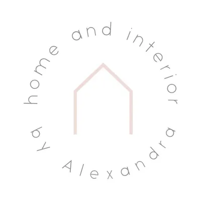 Alexandra ๐ธ profile