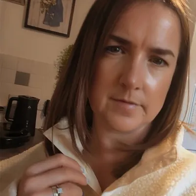 Elaine B profile