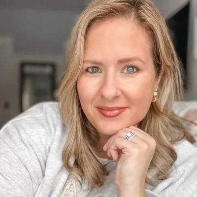 steph ⋒ homemakingish profile