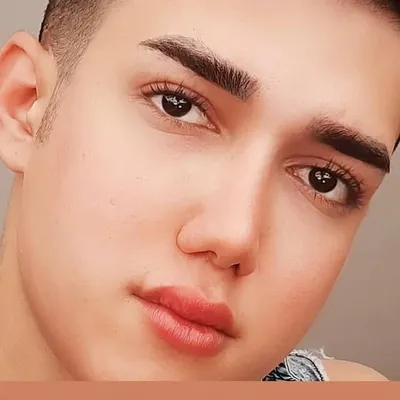 پسر سکسی profile