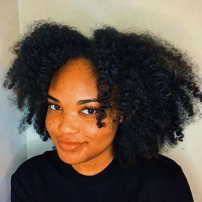 Stephanie ๐ธ profile