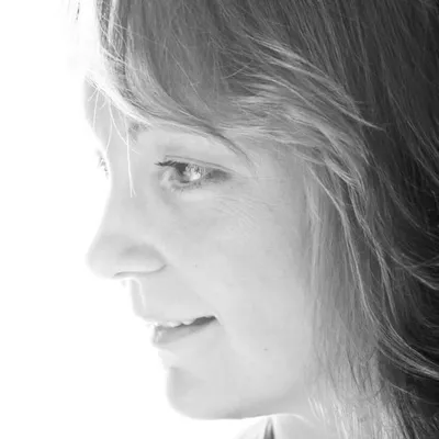 Claudia profile