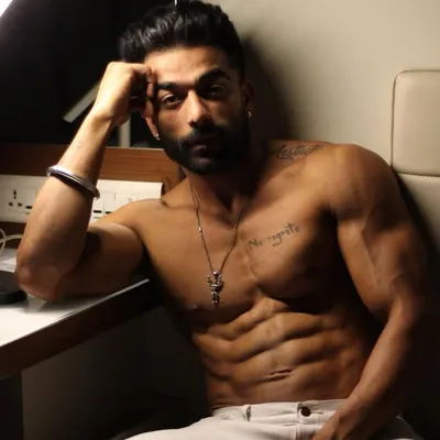 Honey Singh Gujjar profile