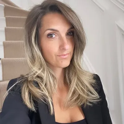 Samantha Kelly profile