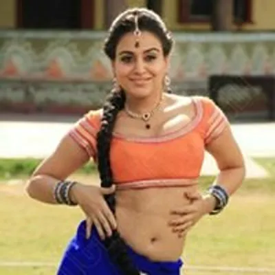 Hot Actresses Hotties 400K profile