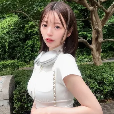 小森ほたる Hotaru Komori profile