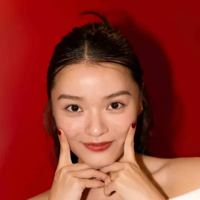 XENIA TAN 娜娜 profile