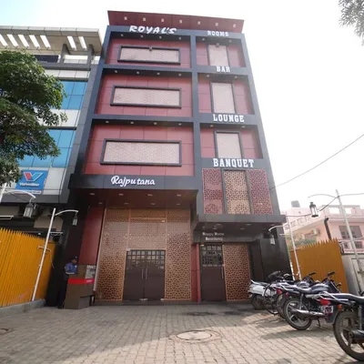 Hotel Royals profile