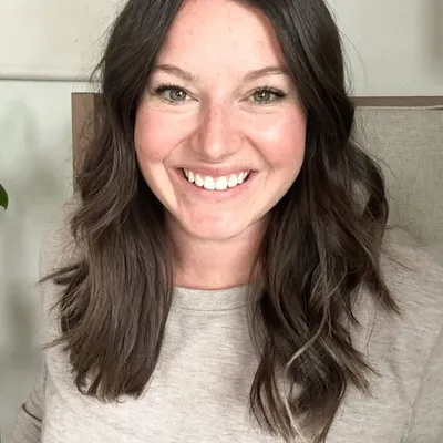 Amy Eilers | simple living + humor profile