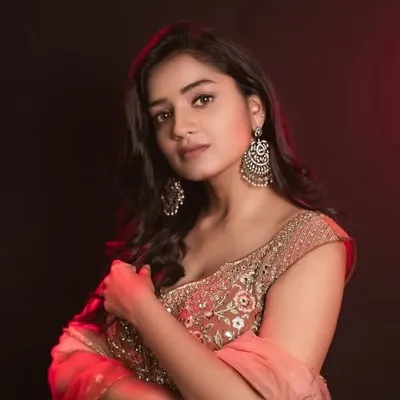 hruta12❤️ profile