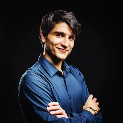 Hugo Hernández | Psicólogo experto en Seducción y Relaciones profile