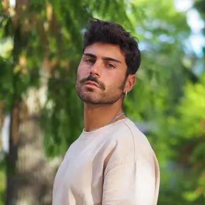 Hugo Pérez profile