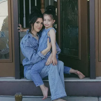 Katie |Motherhood + Home profile