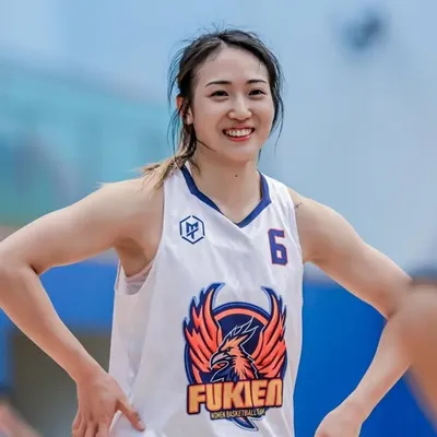 YamHuiYin 任栩燕 profile