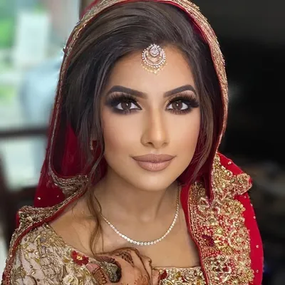 HB STUDIO: Toronto•Seattle MUA profile