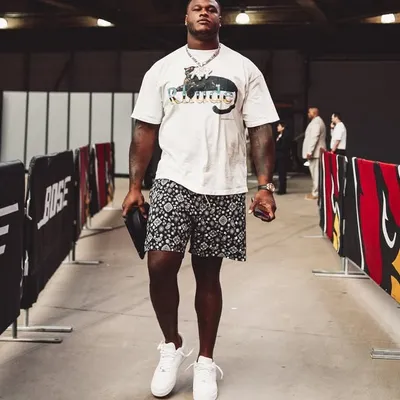 D.J. Humphries profile