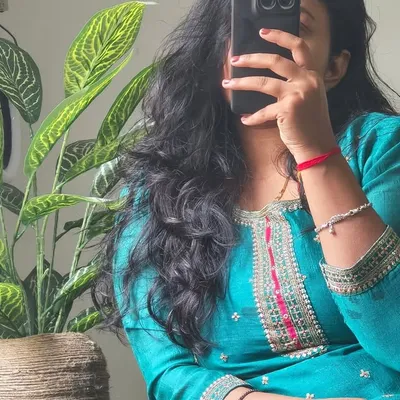 ~Monalisha Rout🍁 profile