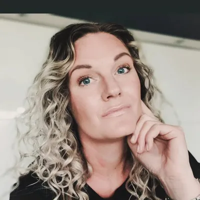 Christine Cambring profile