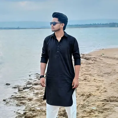 حسین خان 🇮🇳👑 profile