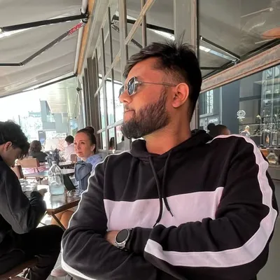 Yatish Bhatt profile