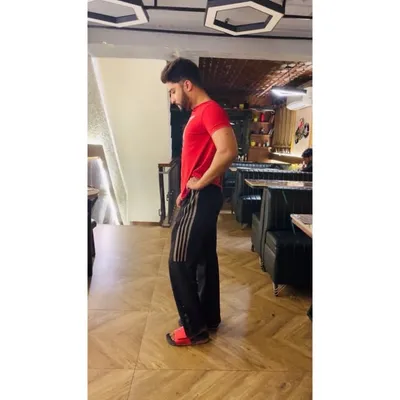 H U Z A I F M A L I K ⚡ profile