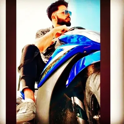 Huzzii Hussain profile