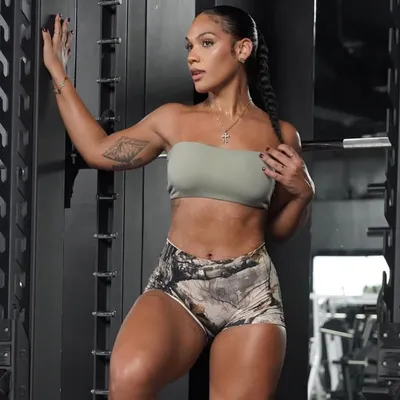 Hails🌷Online Fitness Coach profile