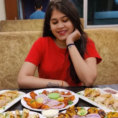 Harshita Jaiswal|FoodBlogger profile
