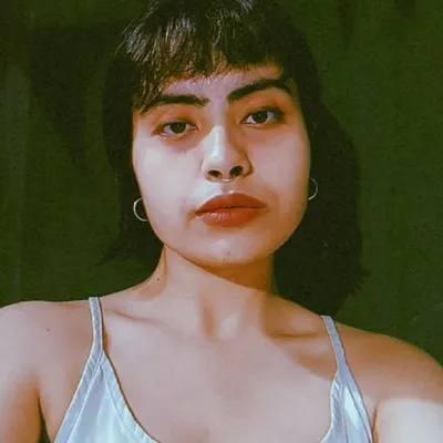 saumya shukla profile