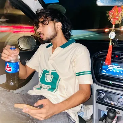 Chitransh 🧸 profile