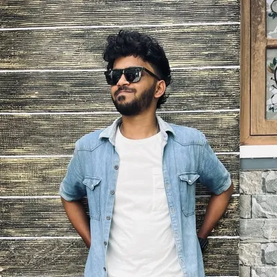 आकाश profile