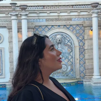 Denisse Russell profile
