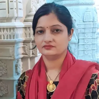 Shalini Priya profile
