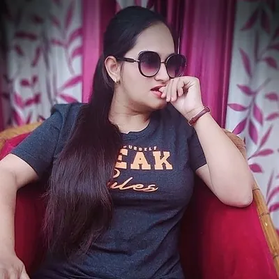 Aayushi Chaudhary profile