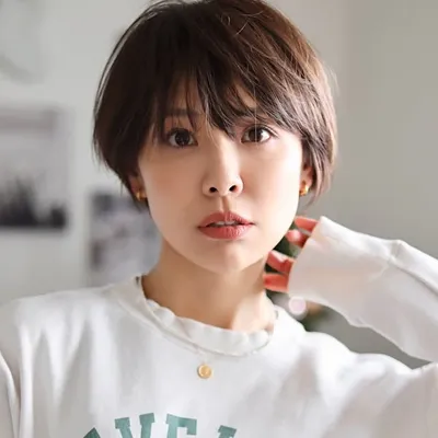 Ayako Kobayashi profile
