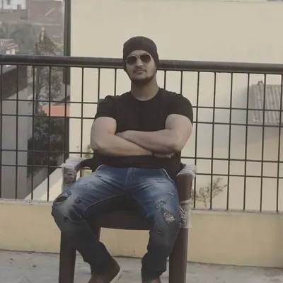 Zeeshan Ahmad profile